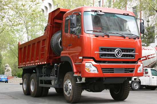 东风天龙六驱越野自卸车 东风天龙六驱越野自卸车