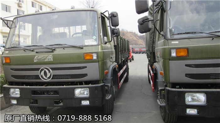 东风运兵车康明斯160马力4x2运兵车厂家直销