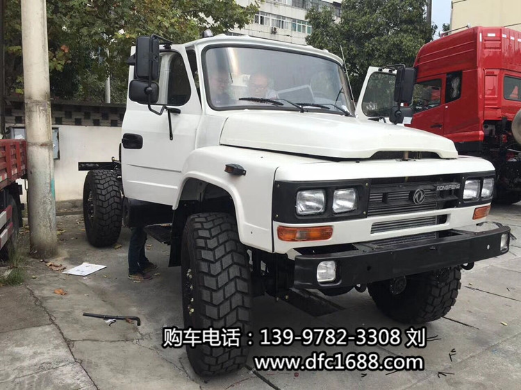 ͷ4x4ԽҰж ˮڱϳ